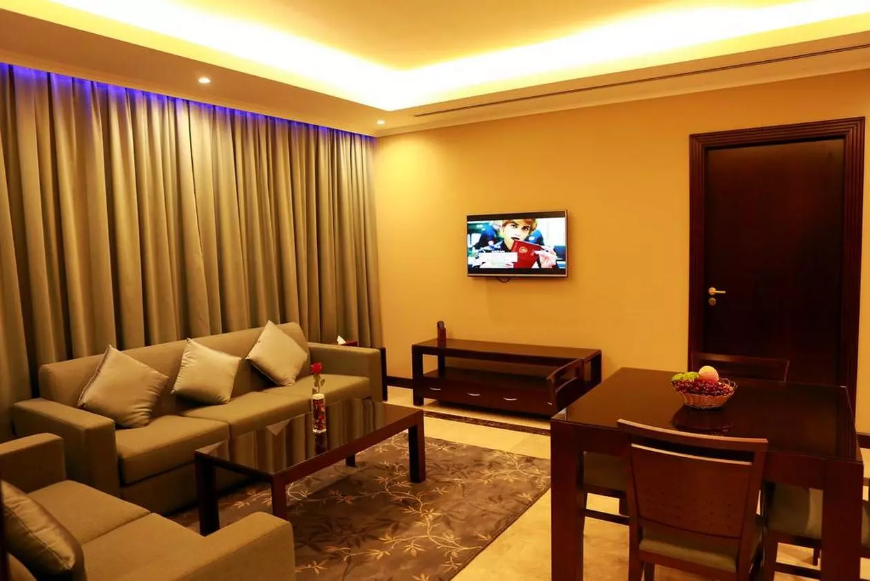 EDITTELALHOTELAP_SHABAVIZ (5).jpg